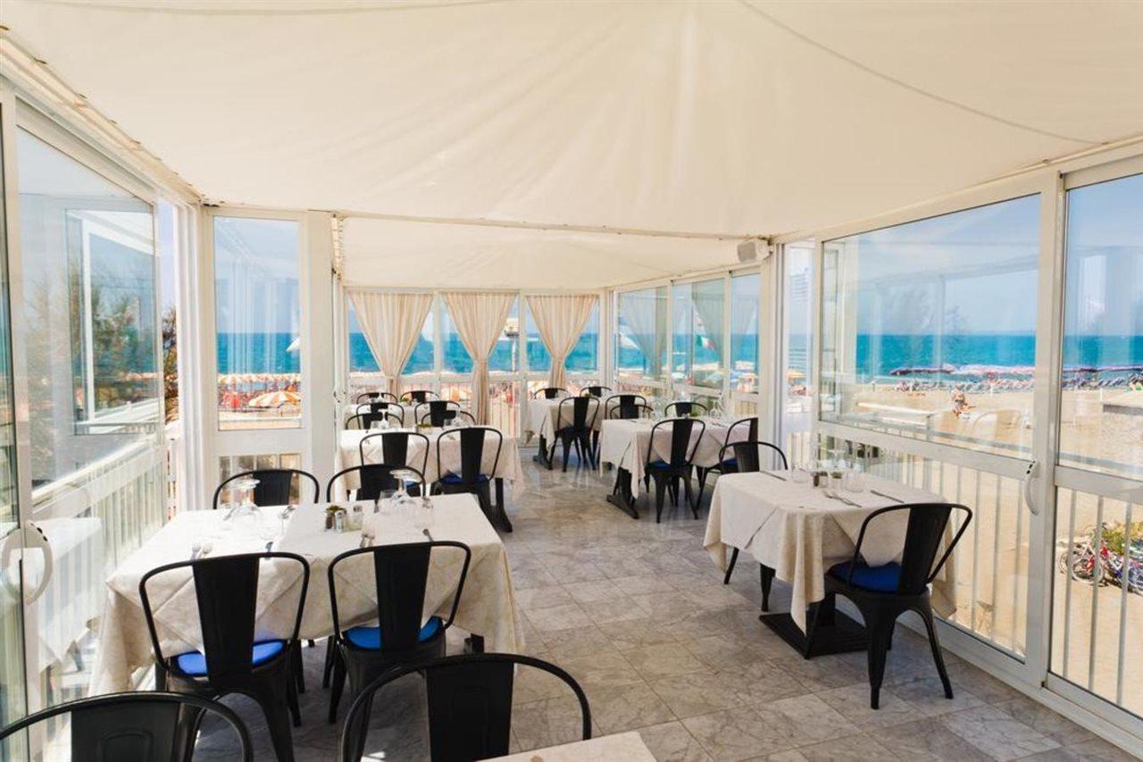 Hg Hotel Il Settebello 切齐纳的码头 外观 照片