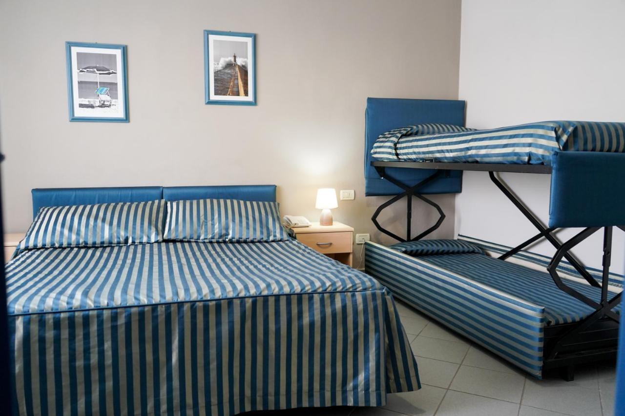Hg Hotel Il Settebello 切齐纳的码头 外观 照片
